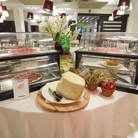 巴拿马雄伟酒店 里米尼